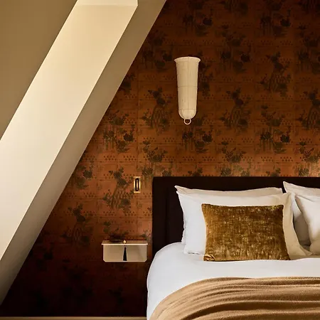L'opale Noire 4* Parigi