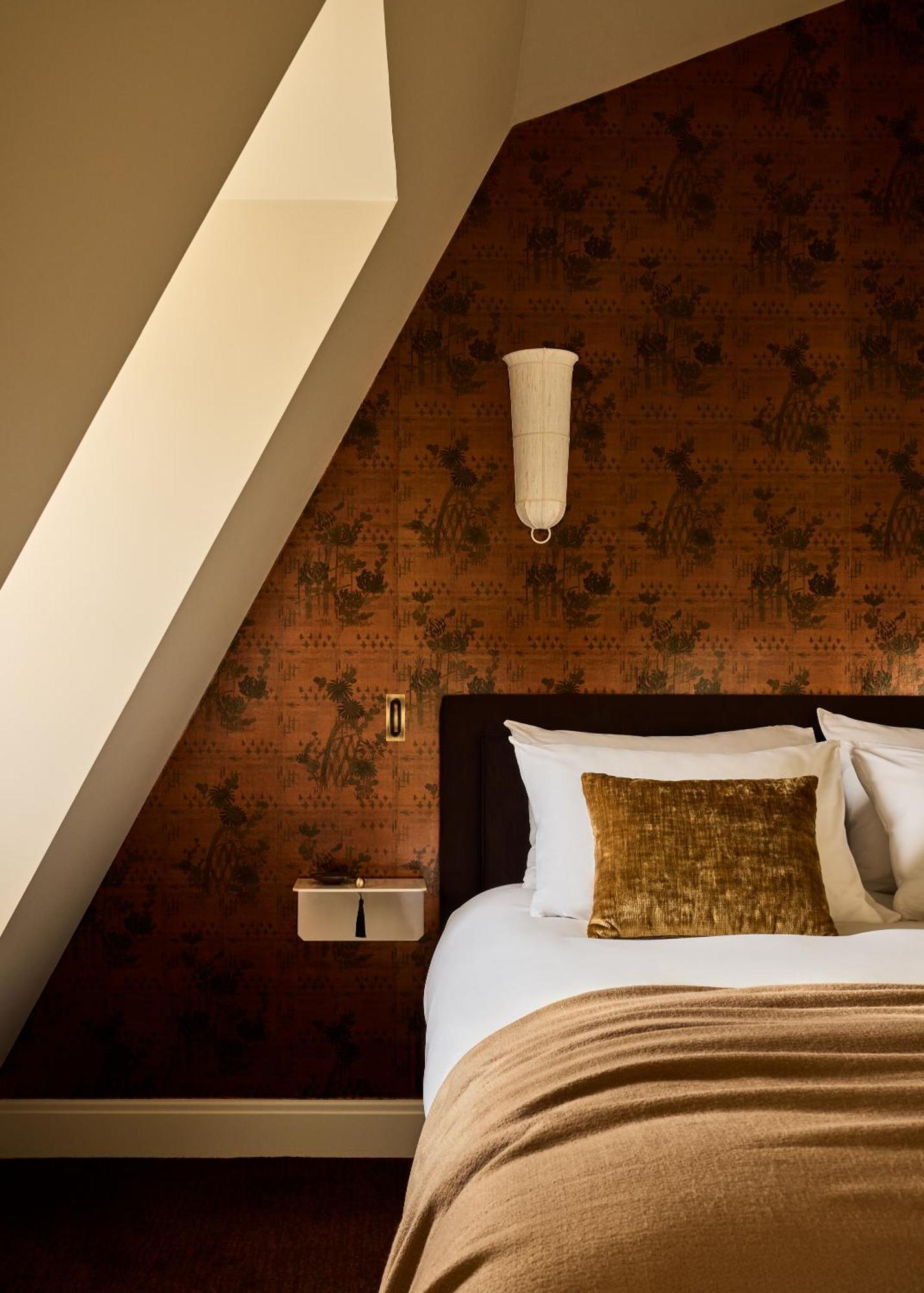 L'opale Noire 4* Paris