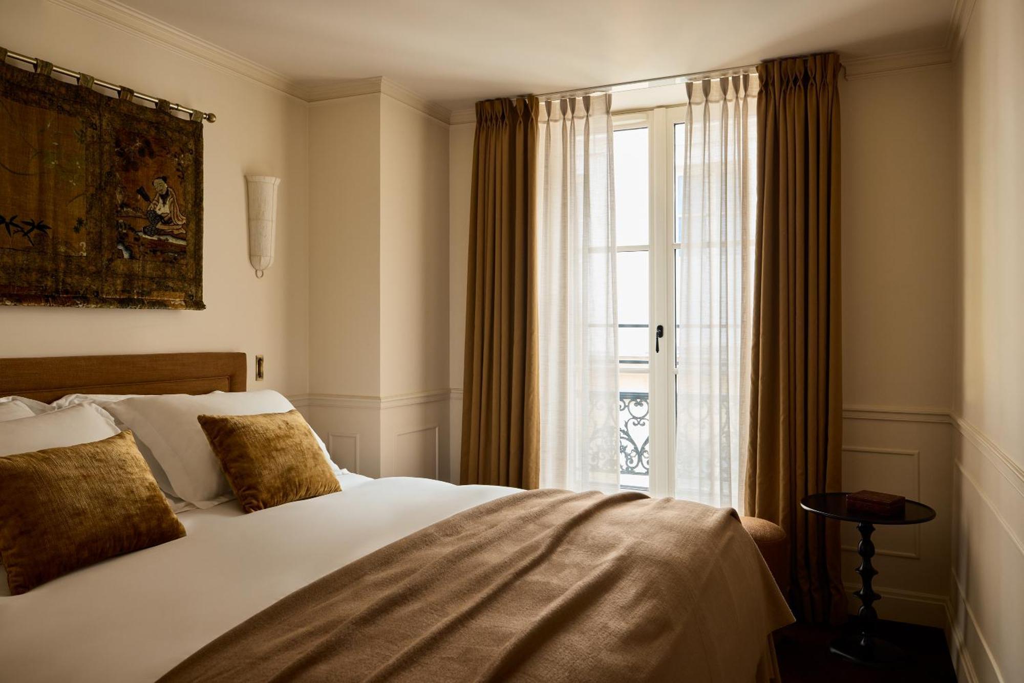 Hotel L'opale Noire Paris