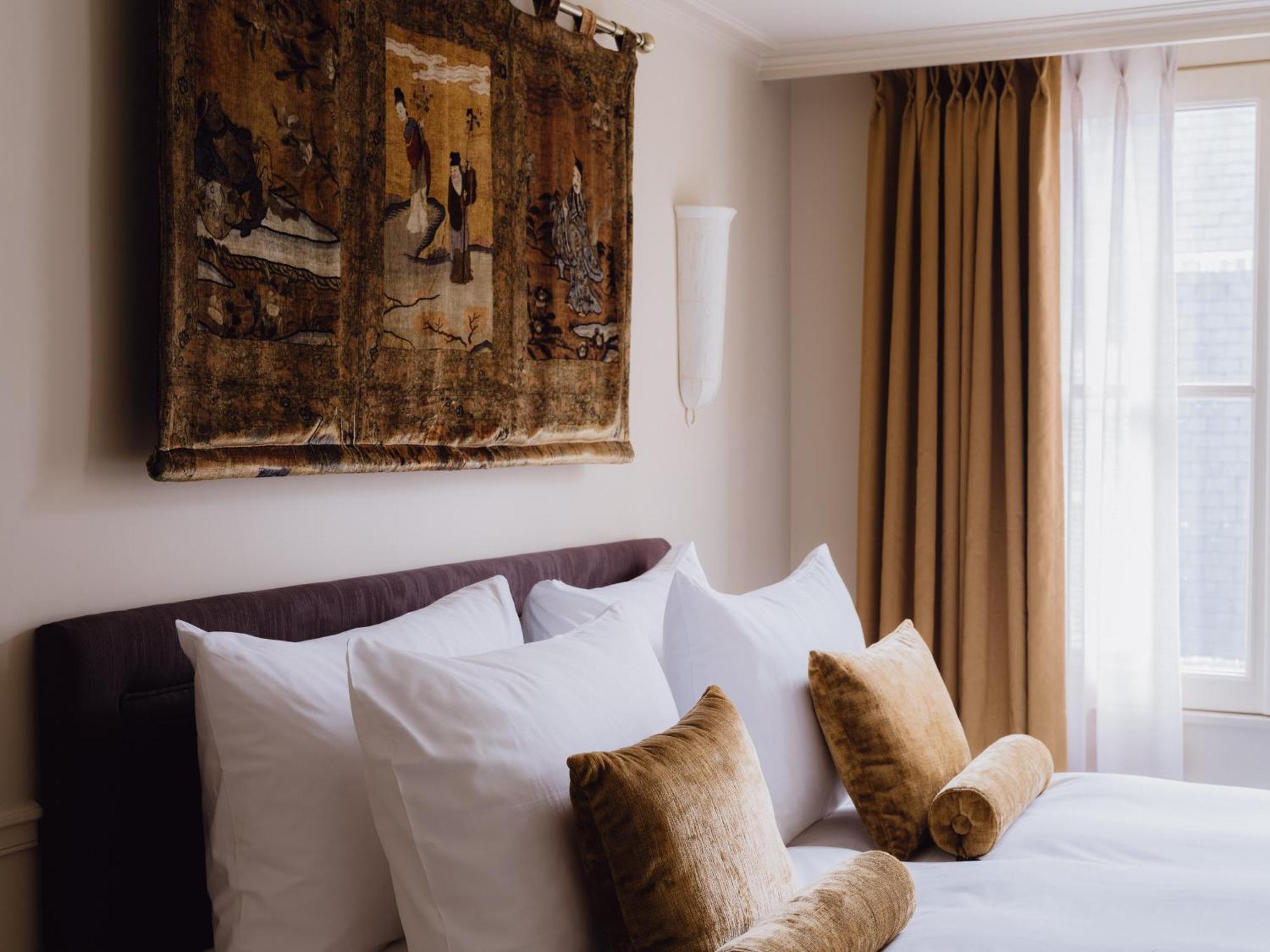 L'opale Noire Hotel Paris